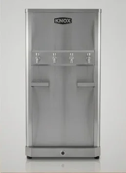 BEBEDOURO KNOX 200 LTS EM INOX 4 TORNEIRAS